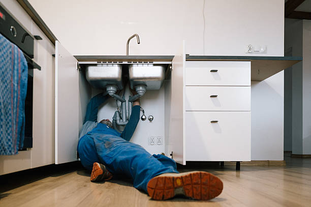 Professional Drain Cleaning technician working in Somerville, OH